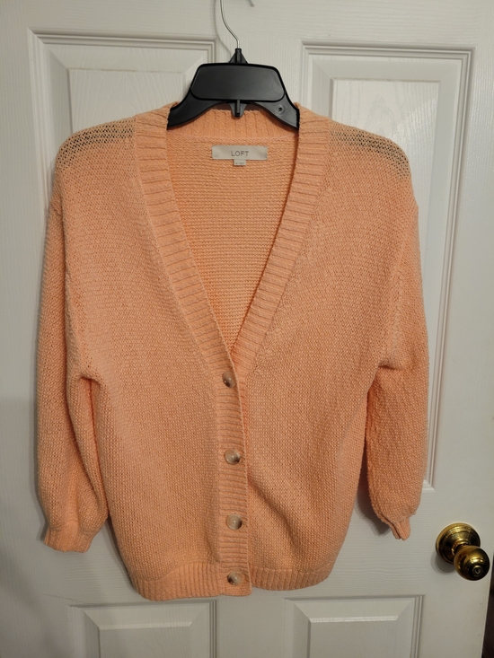 LOFT Sweaters - LOFT Peach Knit Button-Front Cardigan